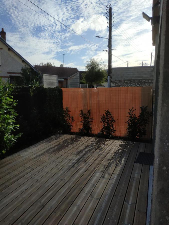 Studio Terrasse - Parking Gratuit Orléans Eksteriør bilde