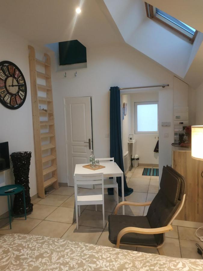 Studio Terrasse - Parking Gratuit Orléans Eksteriør bilde